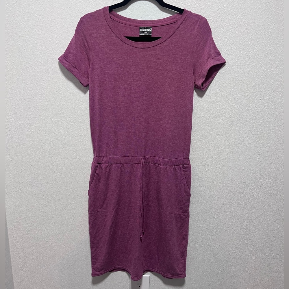 32 Degrees Magenta T-shirt Dress With Pockets Size Small